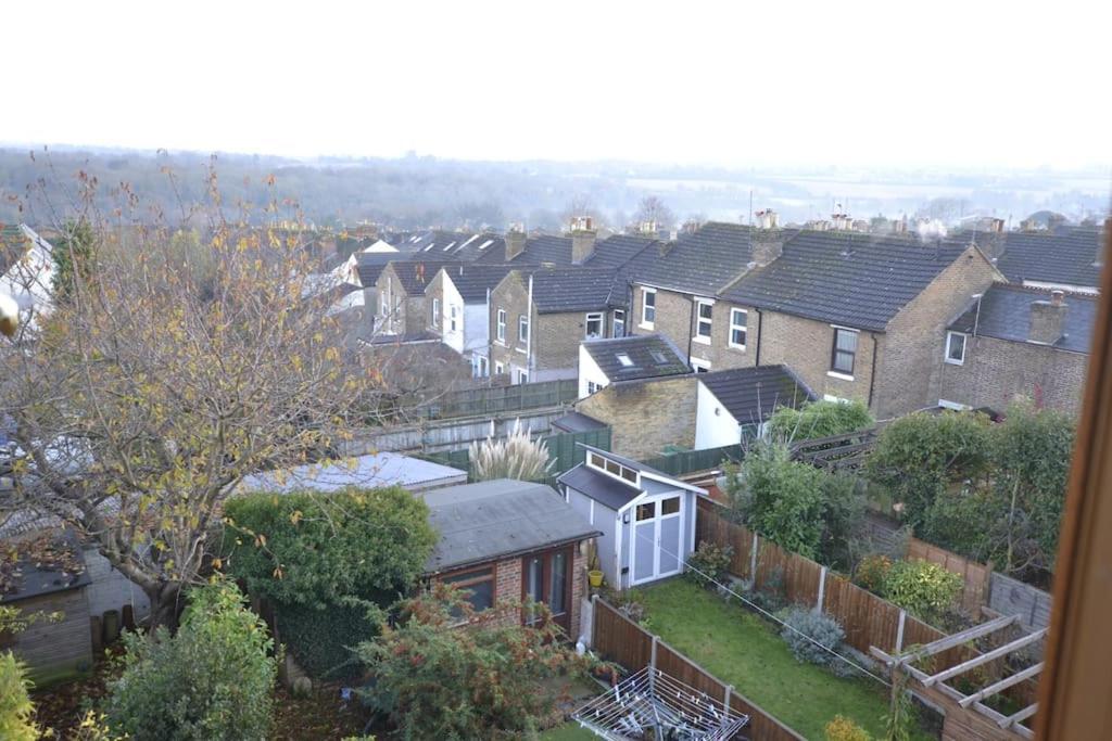 The Hive 4 Bed House Pool Table Air-Con Villa Maidstone Luaran gambar