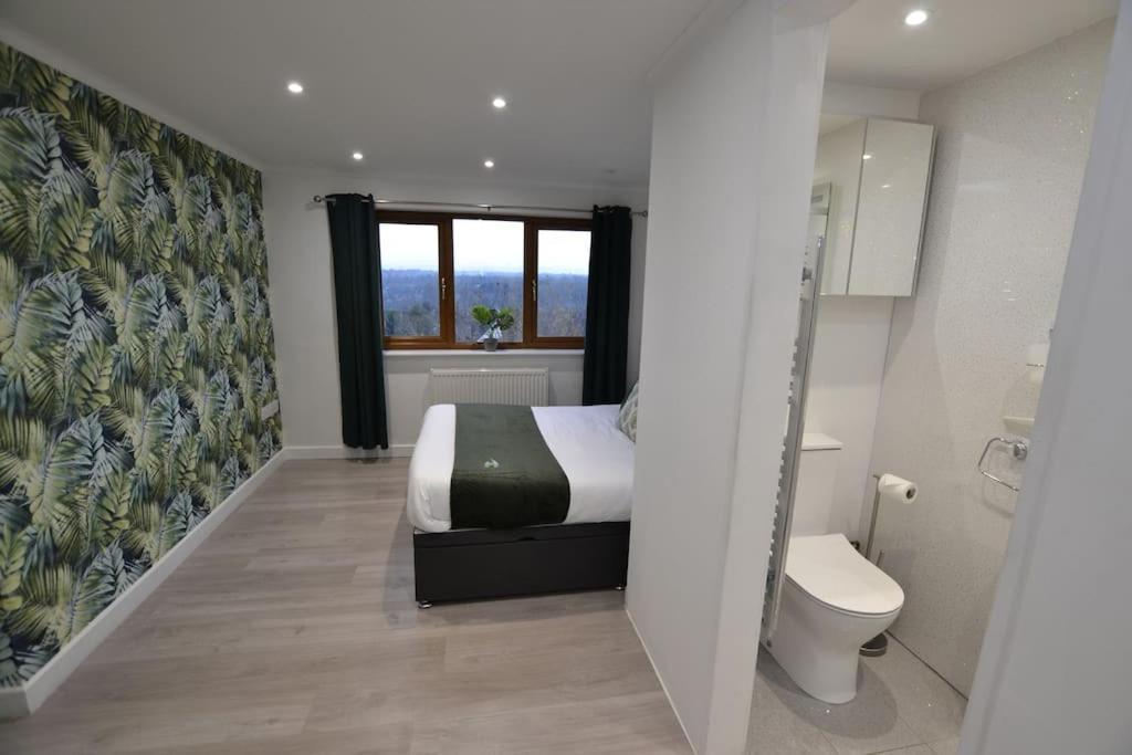 The Hive 4 Bed House Pool Table Air-Con Villa Maidstone Luaran gambar